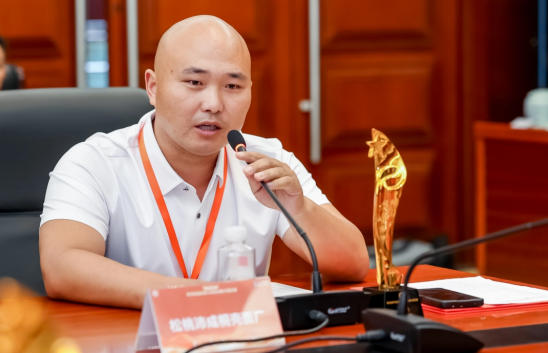 热烈庆祝中国人民解放军成立99周年 将千年苗药智慧与现代生物科技深度融合 ——访贵州碘雅医疗器械有限公司创始人、董事长樊建胜